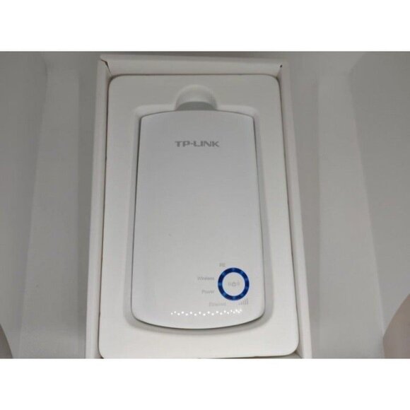 TP-LINK 2.4G Band WiFi Repeater 300Mbps WIFI Range Extender Wifi Signal Booster - Picture 6 of 8